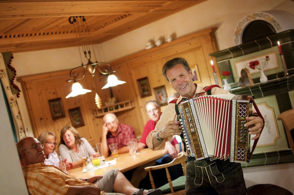 Hotel Garni Alpenland Altenmarkt im Pongau Esterno foto