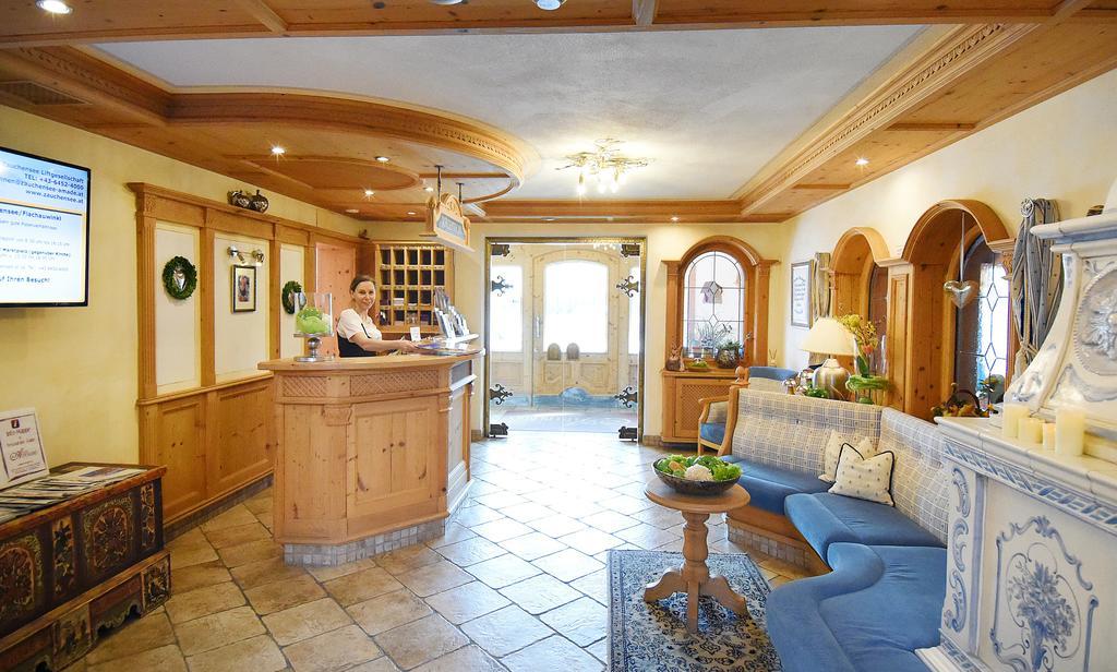Hotel Garni Alpenland Altenmarkt im Pongau Esterno foto
