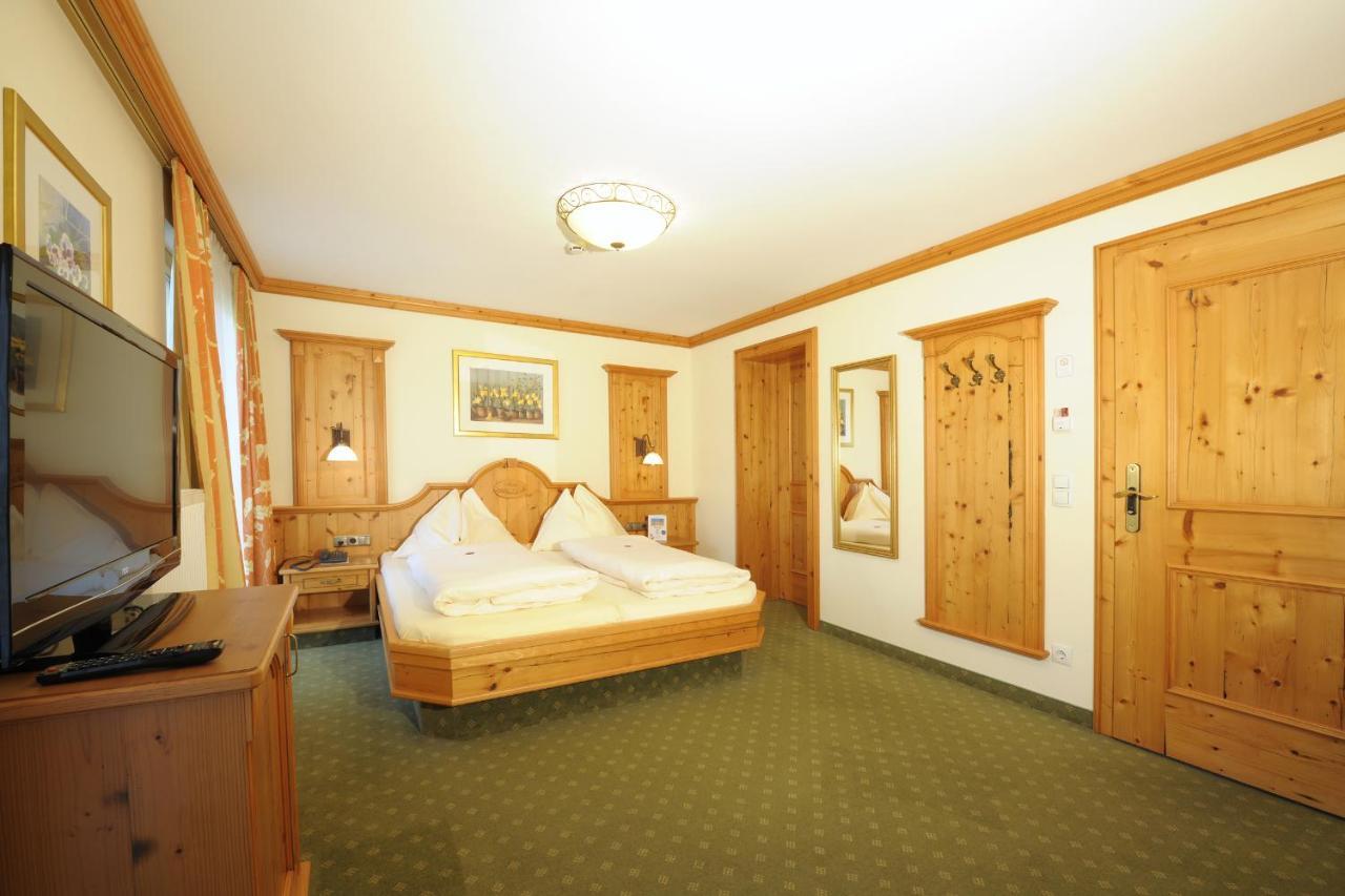 Hotel Garni Alpenland Altenmarkt im Pongau Esterno foto